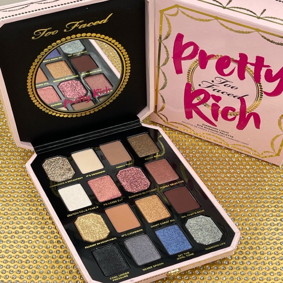 🆕 Too Faced Pretty Rich Diamond Light Eyeshadow Palette - Picture 10 of 17